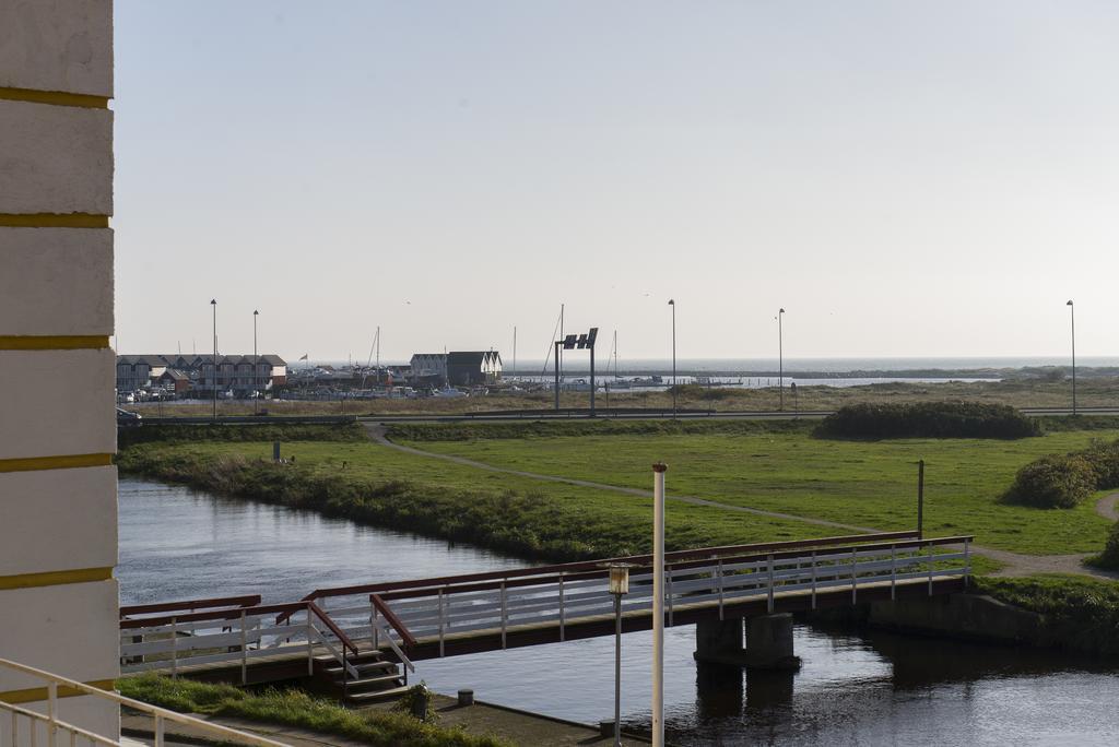 Badehotellet Grenaa Strand Exterior photo