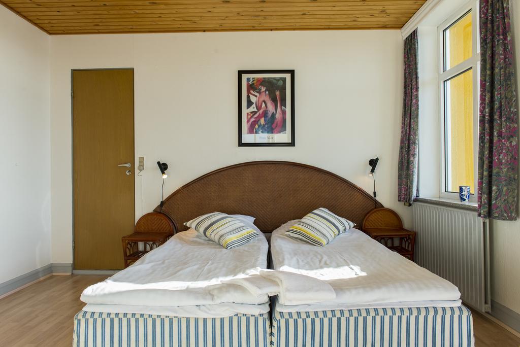 Badehotellet Grenaa Strand Exterior photo